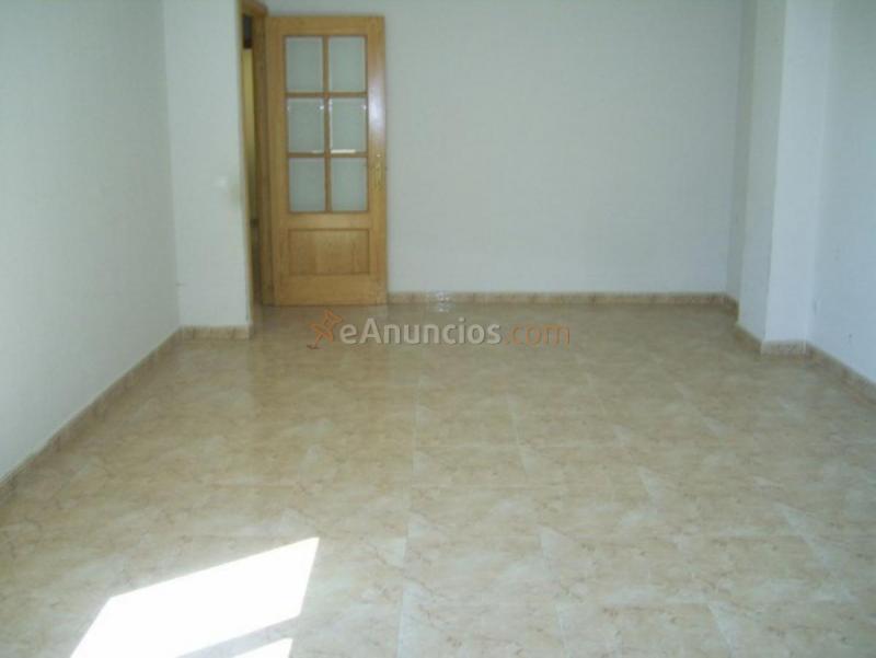 Apartamento en venta en Calle Villaluenga, Yuncler