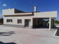 Adosado en venta en  Lugar Torrellano Alto Poligono 1, Torrellano, Elche  Elx