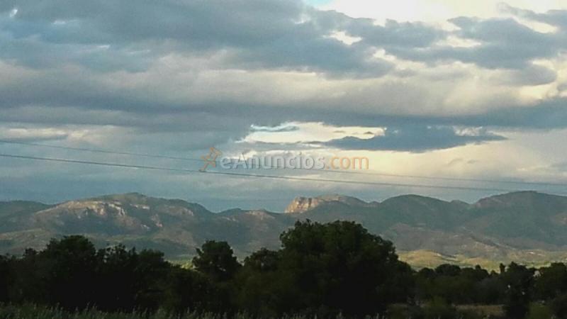 Casa en venta en  Pla dels Aljubs, La Pobla de Vallbona