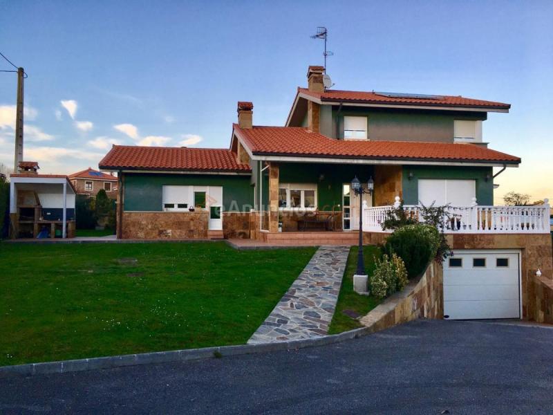 Adosado en venta en  Luanco - Aramar - Antromero, Gozón