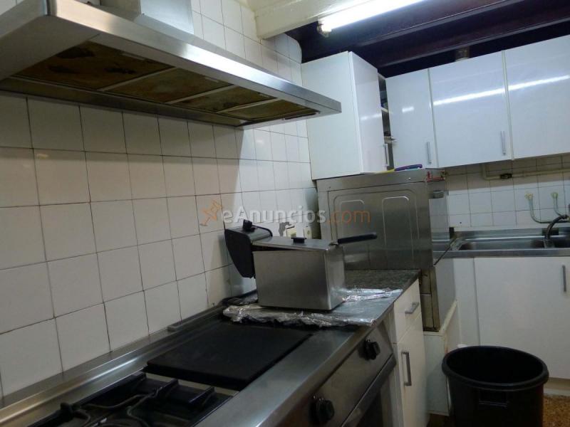 Local Comercial en venta en  San Cristóbal, Egia, Donostia-San Sebastián