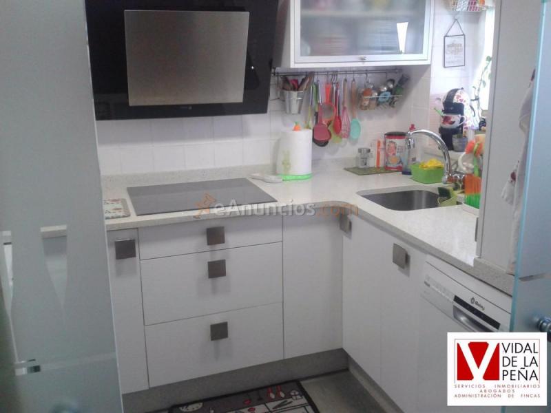 Apartamento en venta en Calle General Dávila, Los Castros, Santander