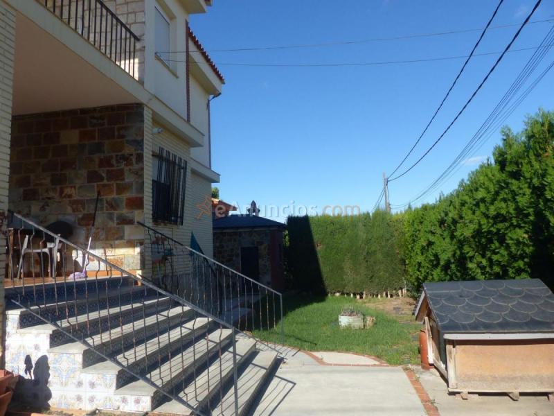 Adosado en venta en  Montealegre, L'Eliana