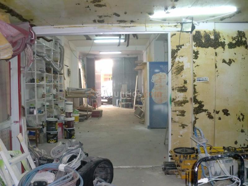 Local Comercial en venta en Calle Cruz Roja, Requena