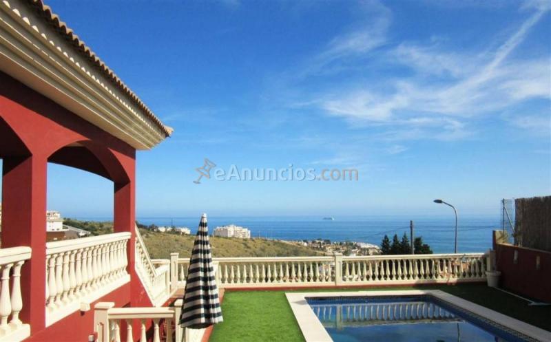 Adosado en venta en  La Cala del Moral, Rincón de la Victoria