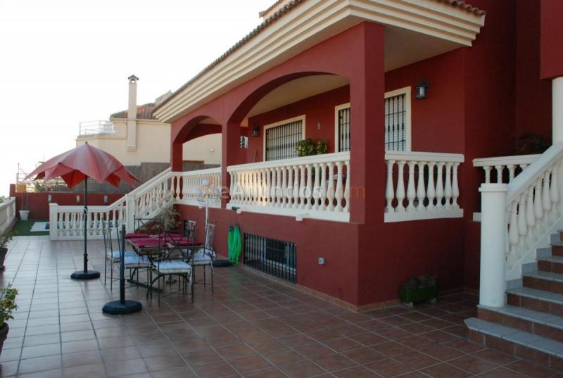 Adosado en venta en  La Cala del Moral, Rincón de la Victoria