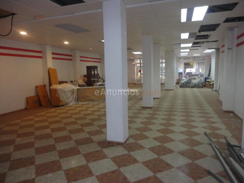 Local Comercial en venta en  POETA CLAVERO SERRANO, Benicalap, Valncia