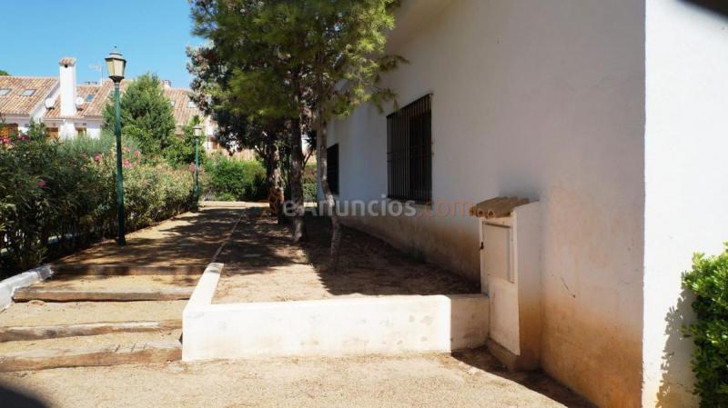Local Comercial en venta en  Villas de Rocafort, Rocafort
