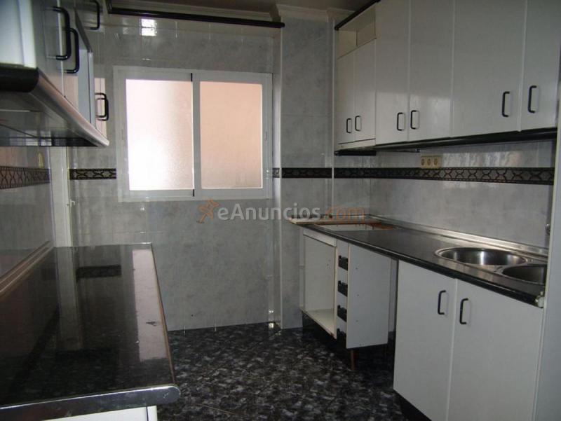 Apartamento en venta en  DE JARDINES, Albolote