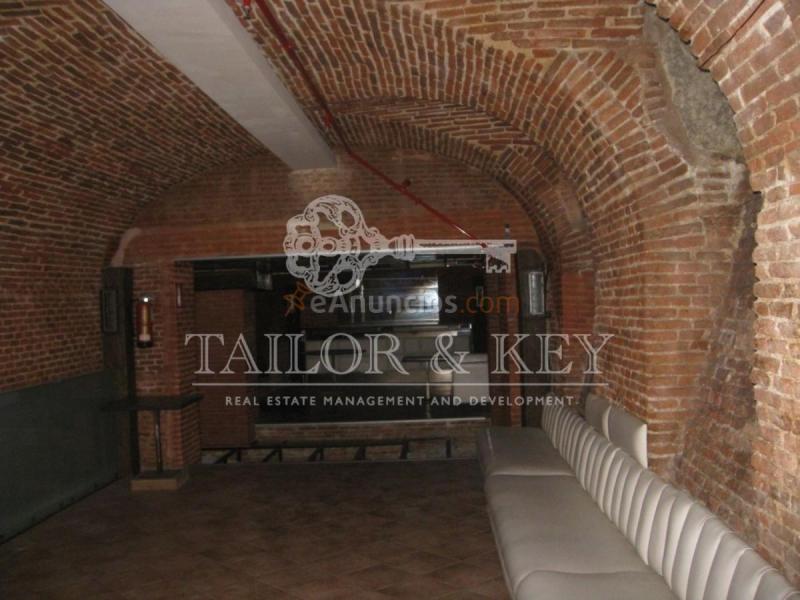 Local Comercial en alquiler en  Centro, Madrid