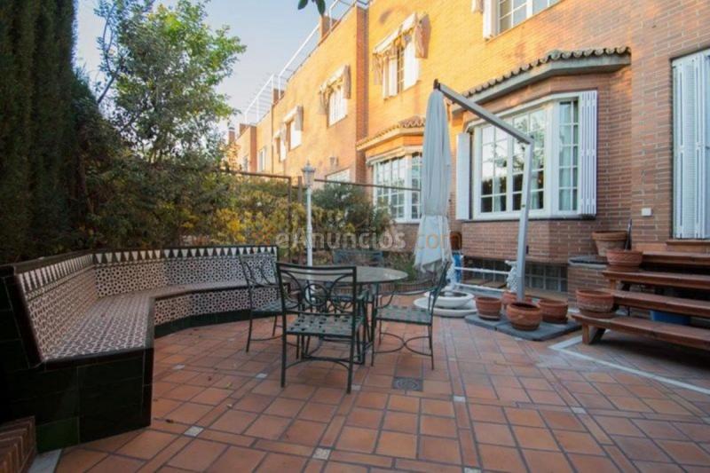 Adosado en venta en Avenida de andalucia, Barrio de los Periodistas, Granada