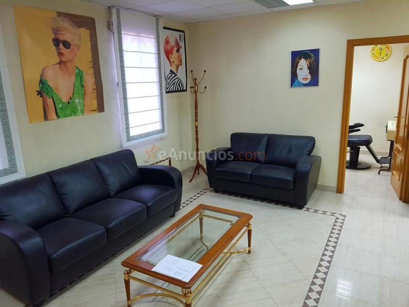 Local Comercial en venta en  Juan de Austria, Alcalá de Henares