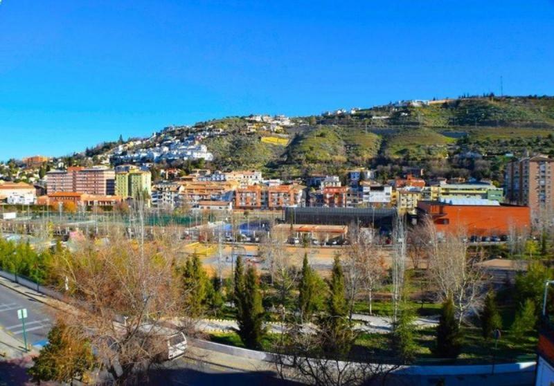 Casa en venta en  pedro manjon, Bola de Oro, Granada