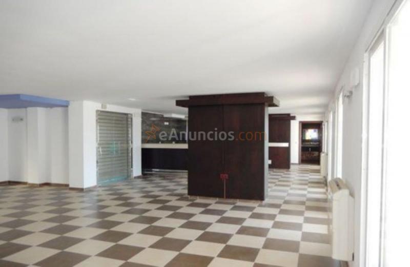 Local Comercial en venta en  Edif. EUROGOLF, Solymar - Puerto Marina, Benalmádena