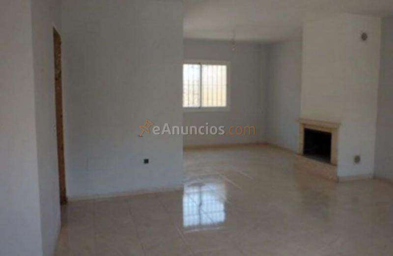Casa en venta en  JOSE CHAMIZO, Fuente de Piedra