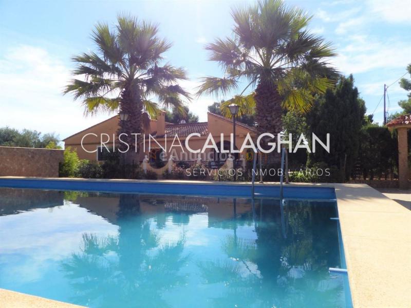 Adosado en venta en  Pla dels Aljubs, La Pobla de Vallbona