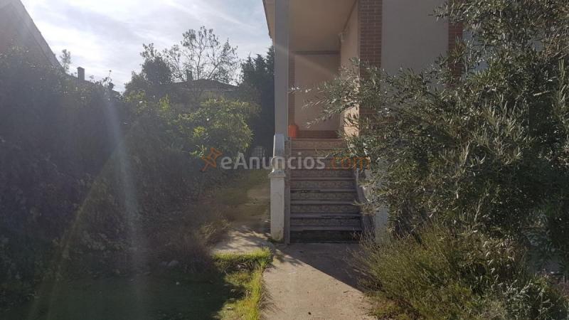 Adosado en venta en  LOS ABETOS, Pioz