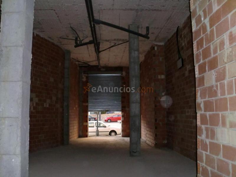 Local Comercial en alquiler en Avenida Alfonso X El Sabio, Requena