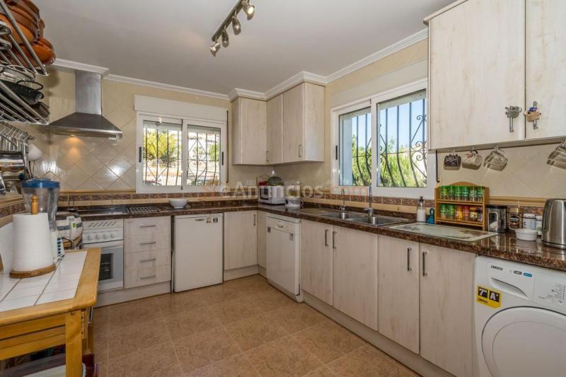 Adosado en venta en  Sanet y Negrals