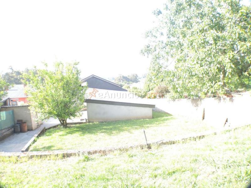 Adosado en venta en  Bergondo