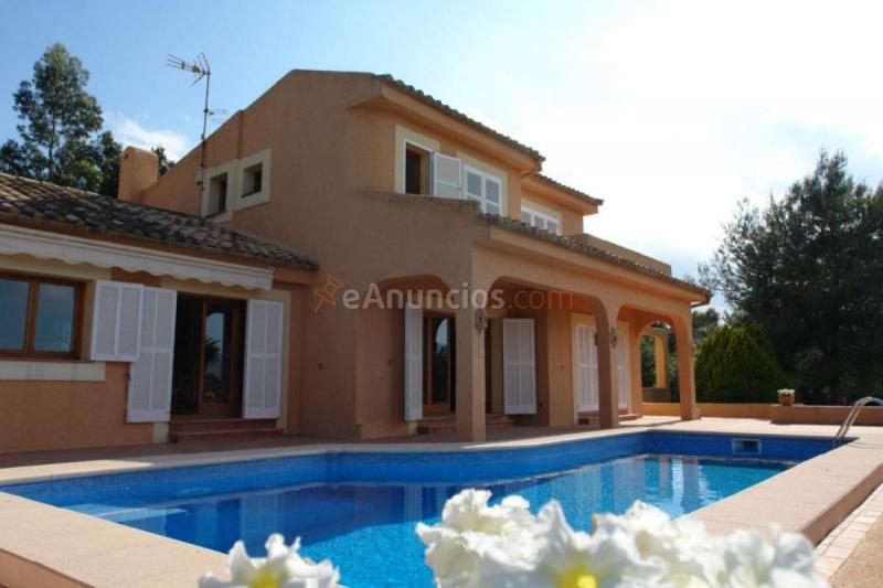 Adosado en venta en  Ciutat d'Alcúdia, Alcúdia