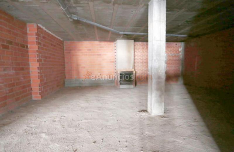 Local Comercial en venta en Calle aldeaseca, Villares de la Reina