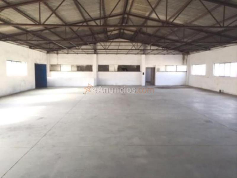 Edificio en venta en  Calle Chile, La Garena, Alcalá de Henares