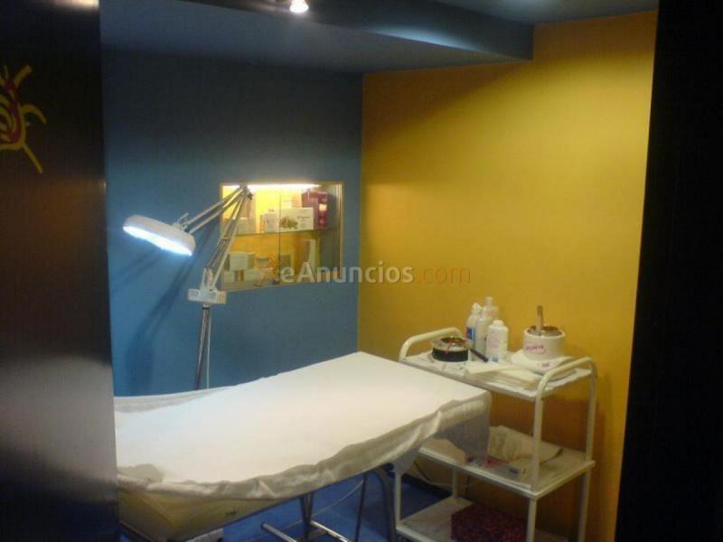 Local Comercial en venta en  Ensanche - Sar, Santiago de Compostela