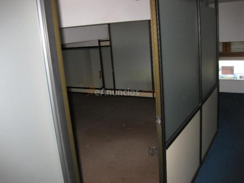 Local Comercial en alquiler en  Campus norte - S.Caetano, Santiago de Compostela