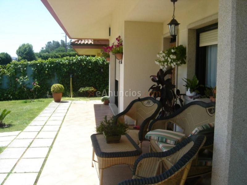 Adosado en venta en  Área de Ames, Ames