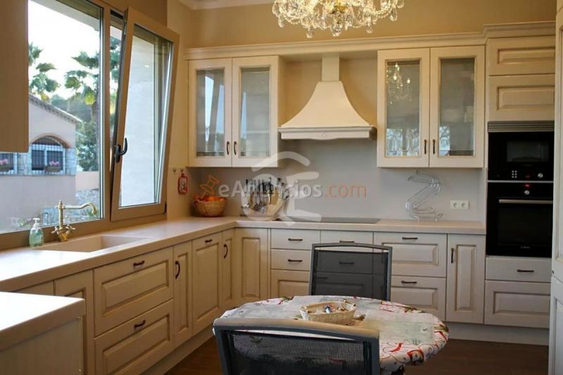 Adosado en venta en Calle Begur, Torre Valentina-Mas Vilar de La Mutxada-Treumal, Calonge