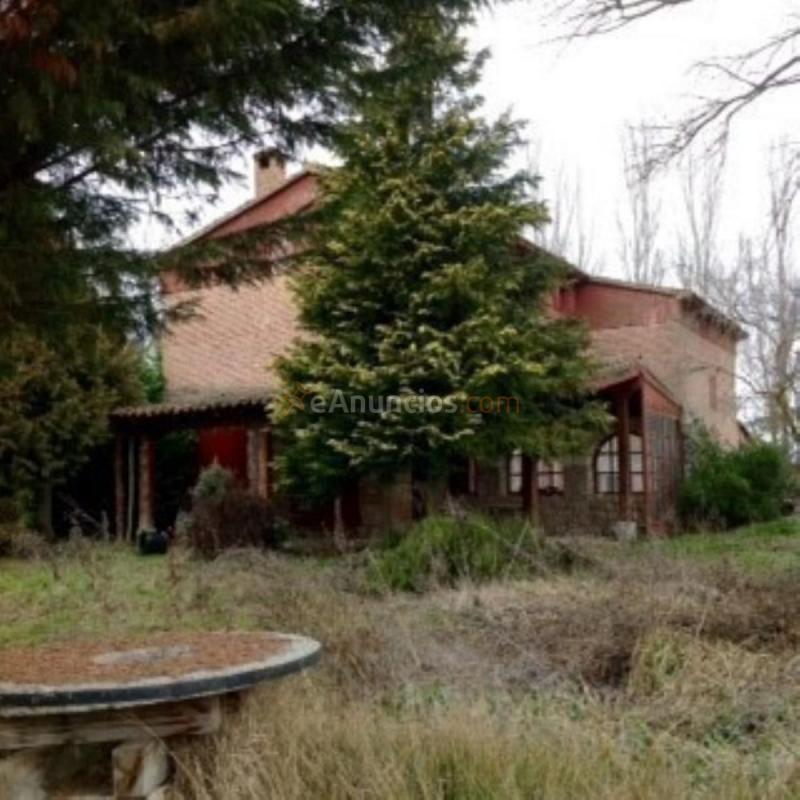 Adosado en venta en  Villafría - La Ventilla - Castañares, Burgos