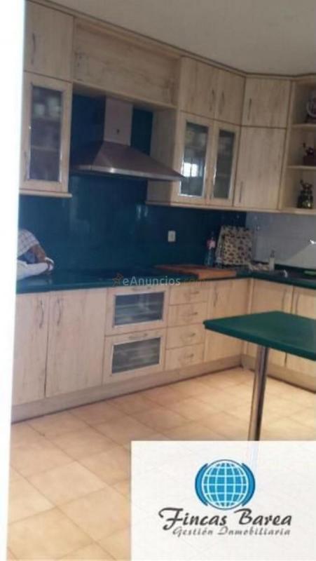 Casa en venta en  urbanización las flores, Rio Real-Los Monteros, Marbella