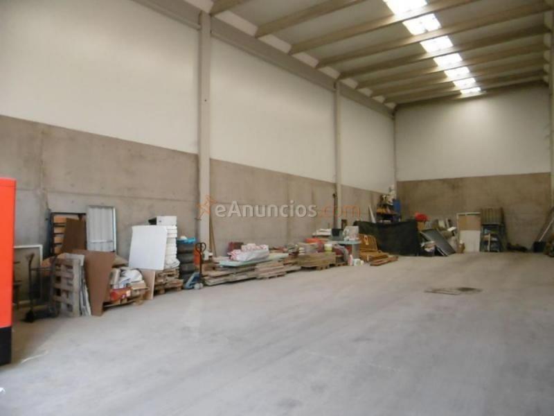 Edificio en venta en  Yagüe-Villalonquejar, Burgos