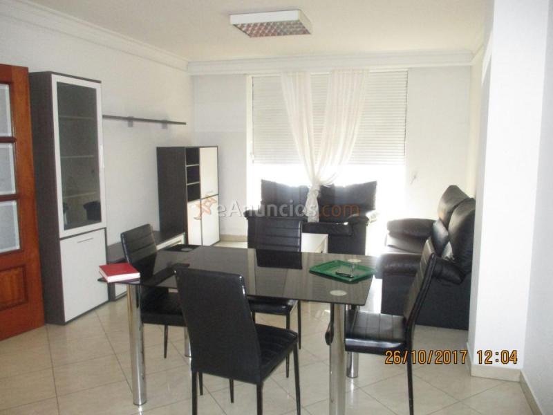 Casa en venta en Avenida Juan Carlos I, Polígono - Carrefour, Ávila