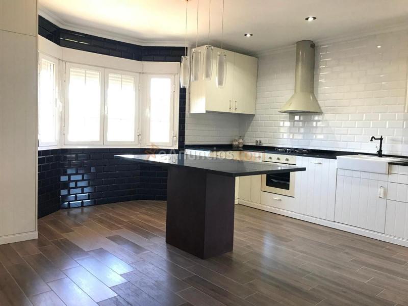 Adosado en venta en Calle MANZANARES, El Bosque, Villaviciosa de Odón