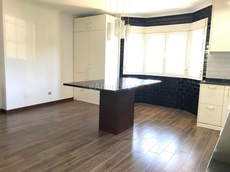 Adosado en venta en Calle MANZANARES, El Bosque, Villaviciosa de Odón