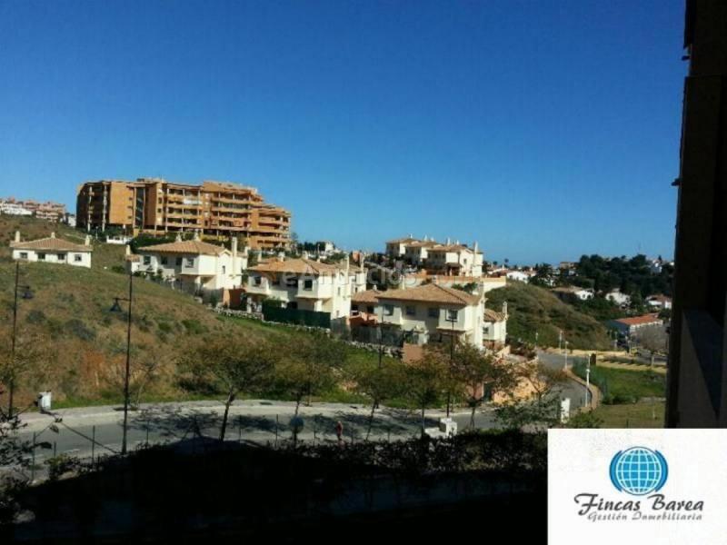 Apartamento en venta en  Los Pacos, Fuengirola