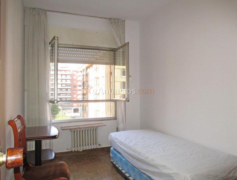 Apartamento en alquiler en  Buenavista-Ería-Montecerrao, Oviedo