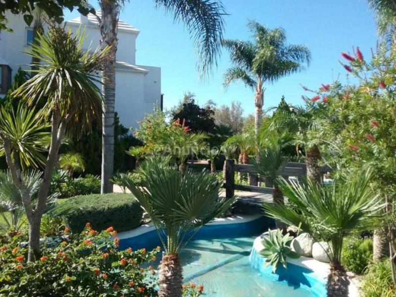 Apartamento en venta en  Park Club Suites, Nueva Andalucía, Marbella