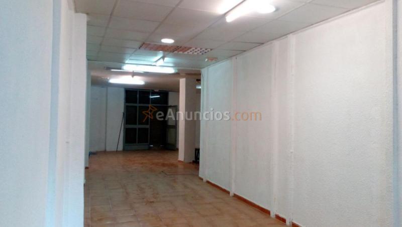 Local Comercial en alquiler en Calle de Fray Julián Garcés, Torrero - La Paz, Zaragoza