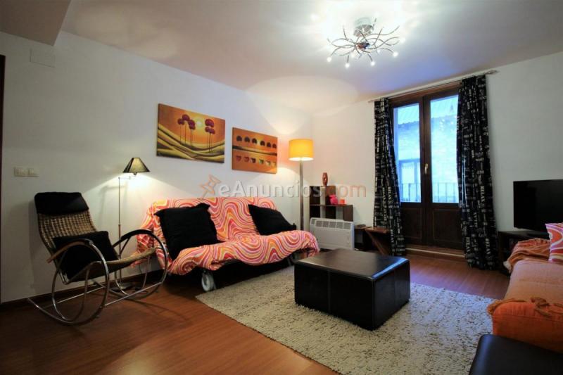 Apartamento en venta en  albareda, Canfranc