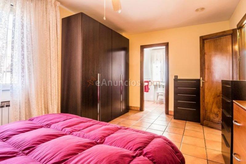 Adosado en venta en  Residencial Triana - Barrio Alto, Las Gabias