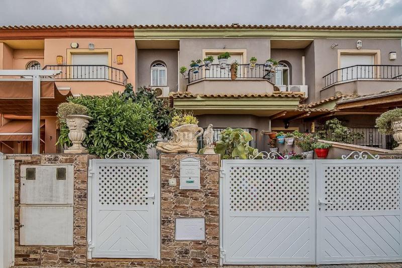 Adosado en venta en  Mar de Cristal-Cabo de Palos, Cartagena