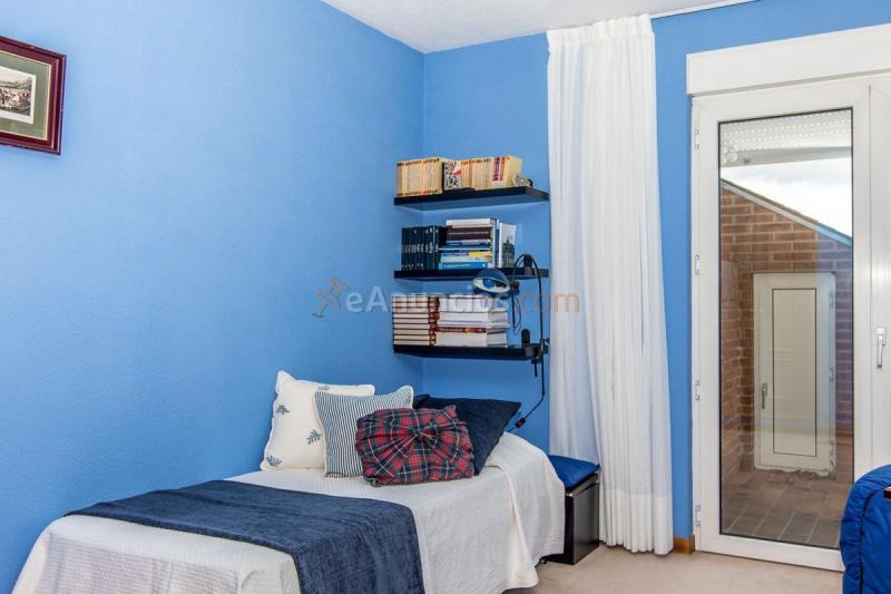 Adosado en venta en  Trobajo del Camino, San Andrés del Rabanedo