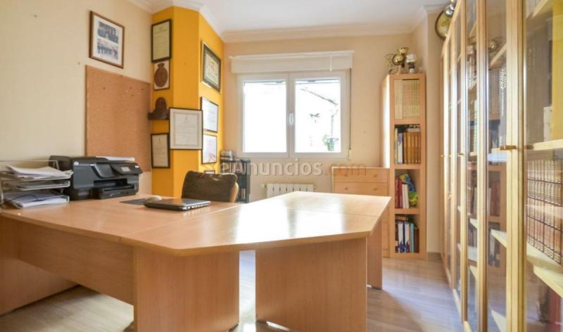 Apartamento en venta en  Villena