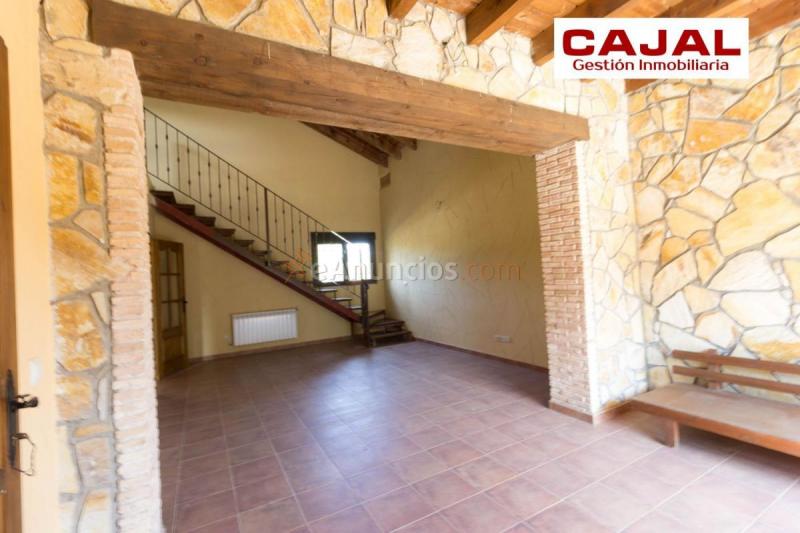 Adosado en venta en  Fresno de Cantespino