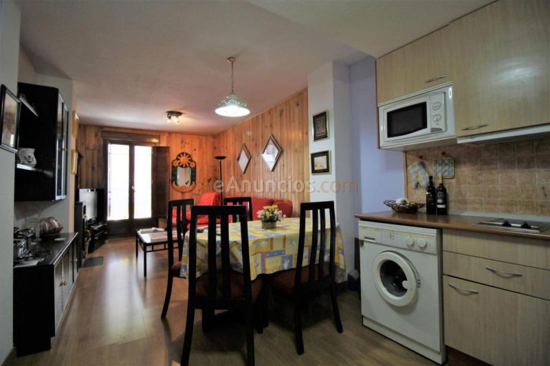 Apartamento en venta en  Albareda, Canfranc