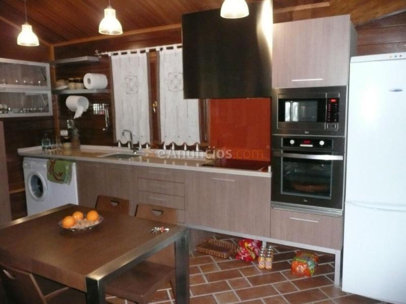 Adosado en venta en  Utiel