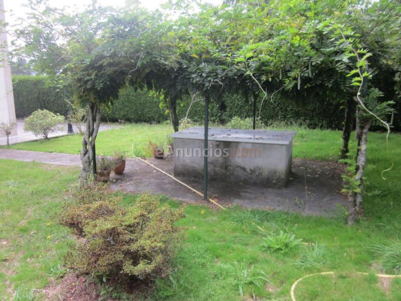 Adosado en venta en Calle Raices, O Milladoiro, Ames